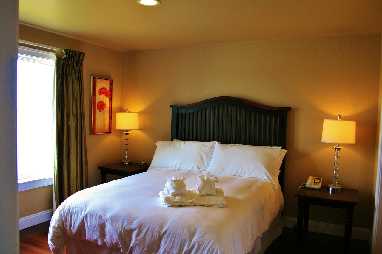 נאגס הד Oasis Suites Hotel מראה חיצוני תמונה
